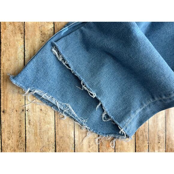 LOFT Petite High Rise Slim Flare Jeans Light Wash Frayed Raw Hem 34/ 18 - Picture 15 of 15